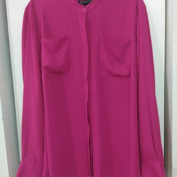 Blouse - Picture 2 of 3